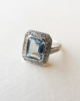 A pedido - Anillo Aguamarina Rectangular en Bisel 15 mm Halo