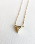 A pedido - Collar Triangulo Bisel