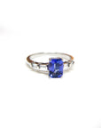 A pedido - Anillo Tanzanita Rectagular 7x4mm Grifa y Diamantes en argolla