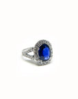 A pedido - Anillo Zafiro Oval en Grifa Halo Doble Argolla