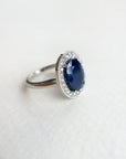 A pedido - Anillo Zafiro Oval en Grifa 12 mm Halo en Grano