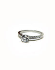 A pedido - Anillo Diamante Brillante en Grifa 0,50 ct y brillantes en argolla