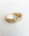 A pedido - Anillo Cintillo Morganitas y Topacios Bisel