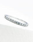 A pedido - Anillo Cintillo Brillantes en Grifa 0,01.5 ct