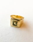 A pedido - Anillo Sello Turmalina Verde Cuadrada Bisel 4x4 mm