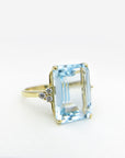 A pedido - Anillo Topacio Rectangular Grifa 15x9 mm y Diamantes