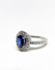 A pedido - Anillo Zafiro Oval en Grifa 7x4 mm Halo