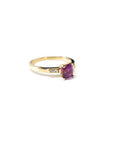 A pedido - Anillo Zafiro Rosado Carré 5 x 5 mm en Grifa y Trapecios en argolla