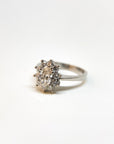 A pedido - Anillo Diamante Oval en Grifa 0,60 ct Halo Flor