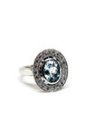 A pedido - Anillo Aguamarina Oval en Bisel 7x5 mm Halo