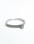 A pedido - Anillo Diamante Brillante en Grifa 0,12 ct y brillantes en argolla