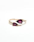 A pedido - Anillo Granates Pera 6x4mm y 5x3mm Grifa y brillantes en argolla.