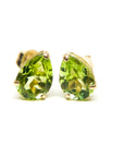 A pedido - Aros Stud Peridoto Pear 7x5 mm Gold