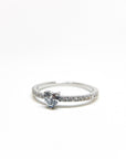 A pedido - Anillo Diamante Corte Corazón en Grifa 0,30 ct y brillantes en argolla
