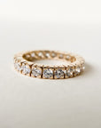 A pedido - Anillo Sinfín Brillantes en Grifas cuadradas 0,08 ct