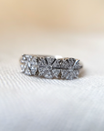 Anillo Tricillo Diamantes Diseño Flor en Oro Blanco 18K