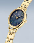 Reloj Bering Classic Mujer Oval Negro y Oro