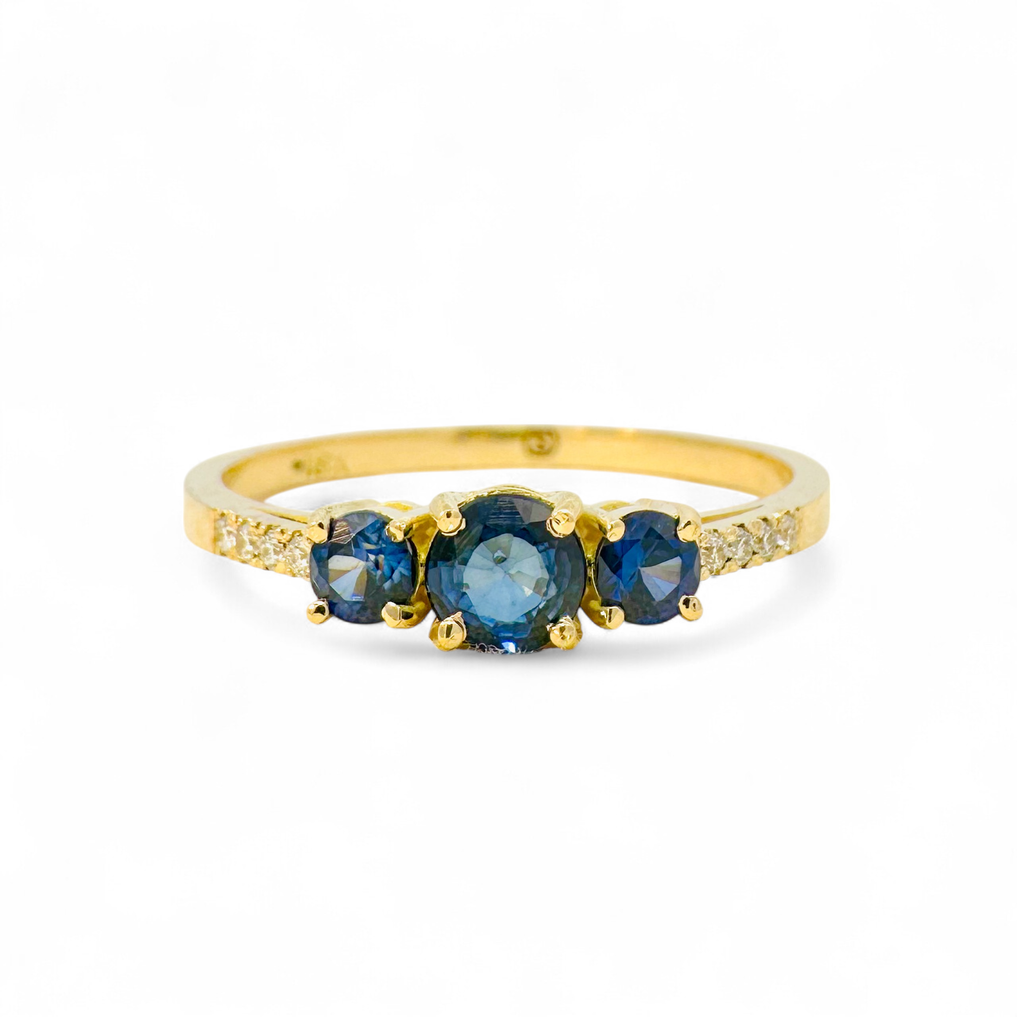 Anillo Tricillo Zafiro Redondo en Grifa