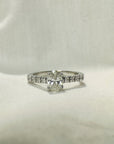 A pedido - Anillo Diamante Oval 0,6 ct