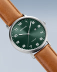 Reloj Bering Titanium Hombre Verde/Café