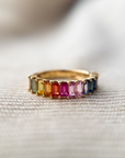 Anillo Cintillo Zafiros Rainbow Baguette Oro 18K