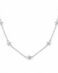 Collar cadena con cinco flores con circones
