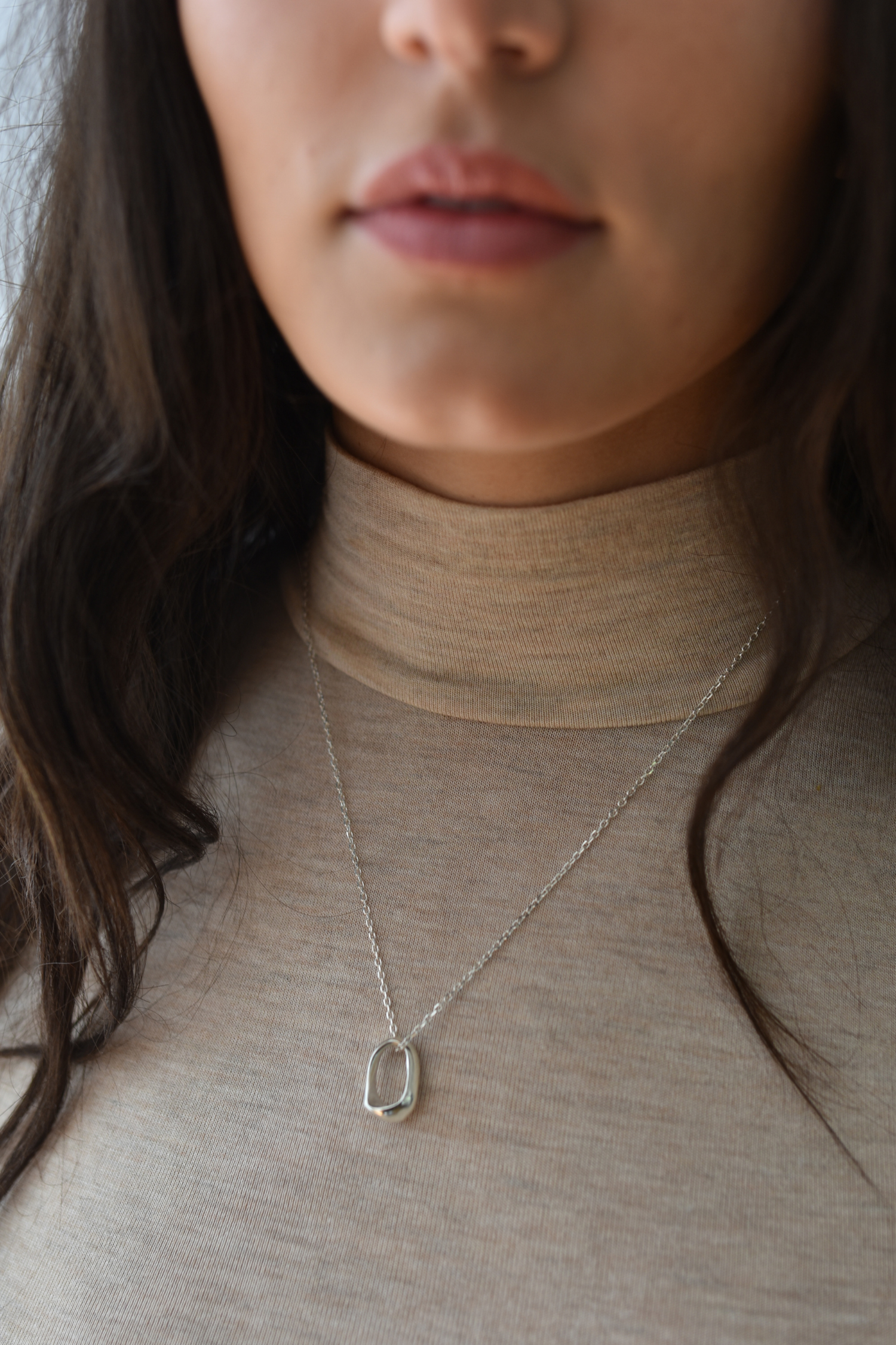 Colgante grande GranoGranada - Tita Cardemil