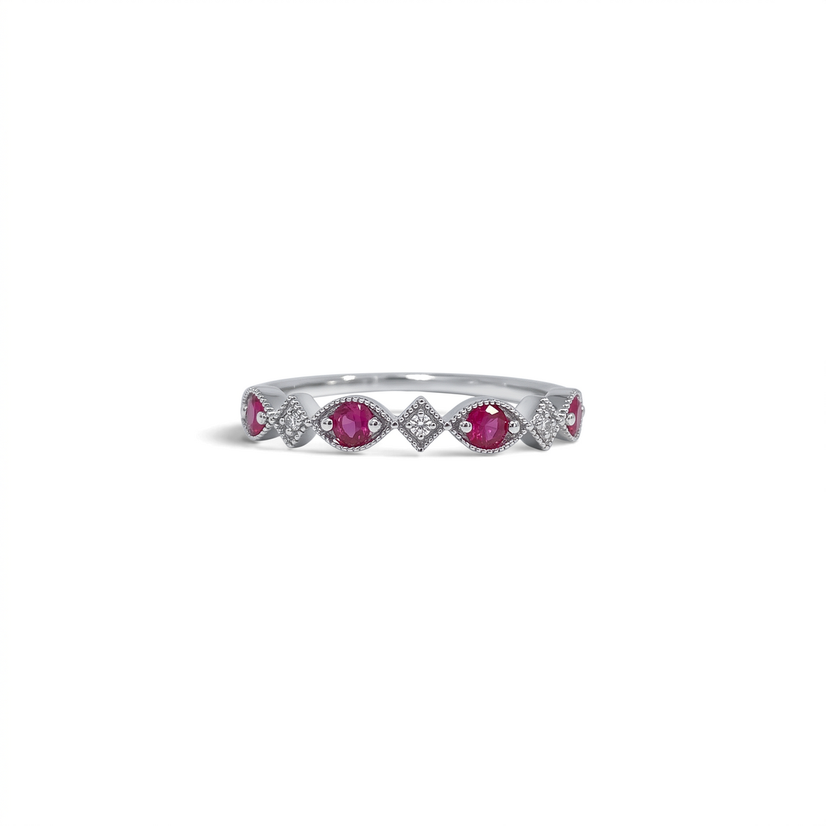 Anillo cintillo diamantes y rubí plata