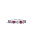 Anillo cintillo diamantes y rubí plata