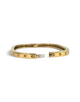 Esclava rectangular de oro 18K de Sophia Schneider Joyas con cinco diamantes brillantes incrustados