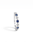 Anillo cintillo Sophia Schneider Joyas de plata 925 con zafiros azules y diamantes en corte brillante