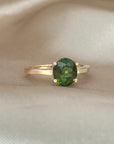 Anillo Solitario Turmalina Oval Oro 18K