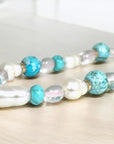 Collar de Perlas barrocas, turquesas, cuarzo blanco y rubí