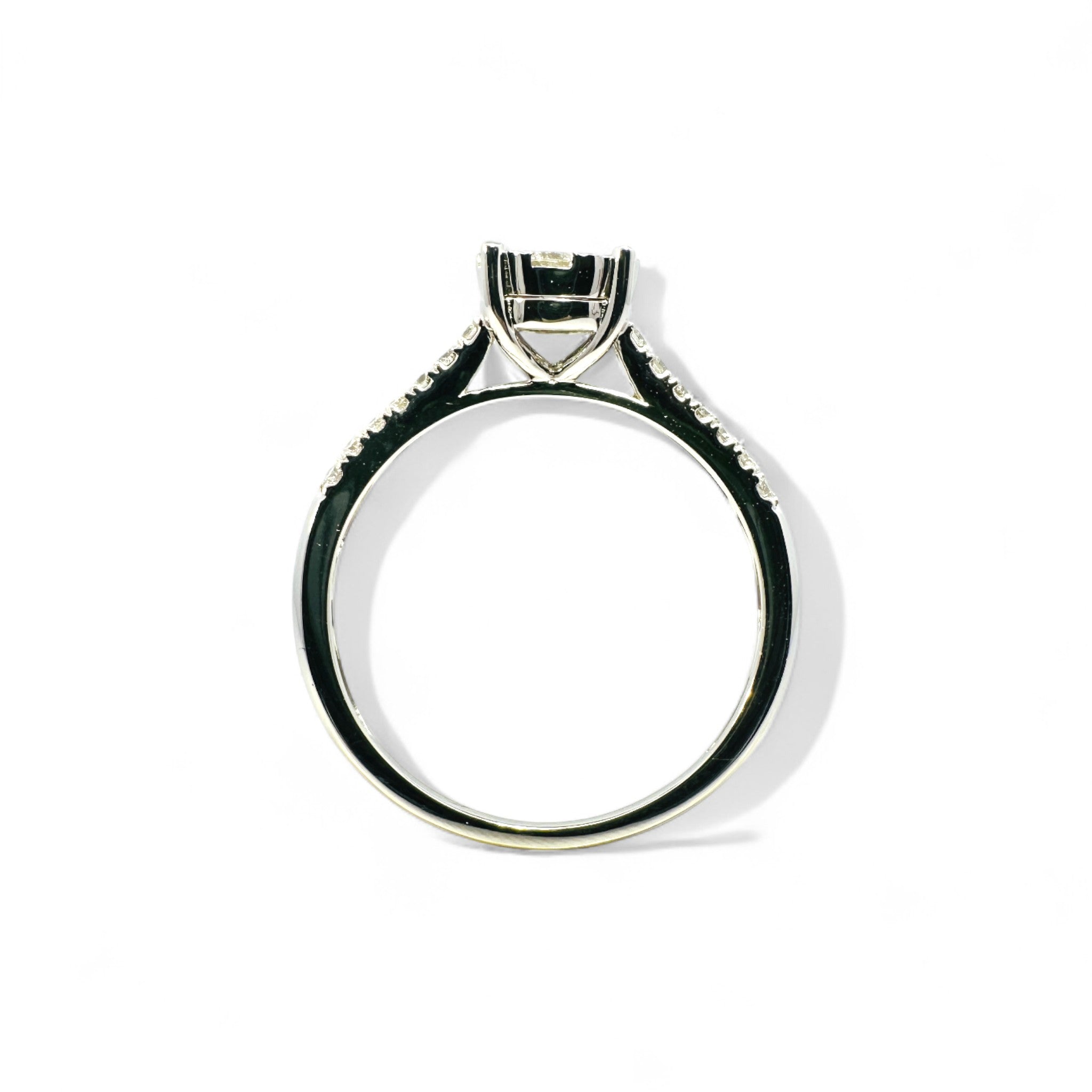 Anillo Solitario Diamantes en cluster