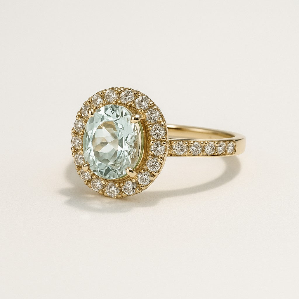 A pedido - Anillo Aguamarina Oval en Grifa 9 x 7 mm Halo