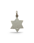 Medalla Estrella de David de 14 mm en plata 925 de Sophia Schneider Joyas, personalizable con grabado láser.