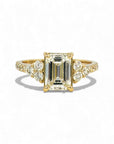 Anillo Solitario Diamante Lab Corte Esmeralda 1,53 ct y Brillantes Oro 18k