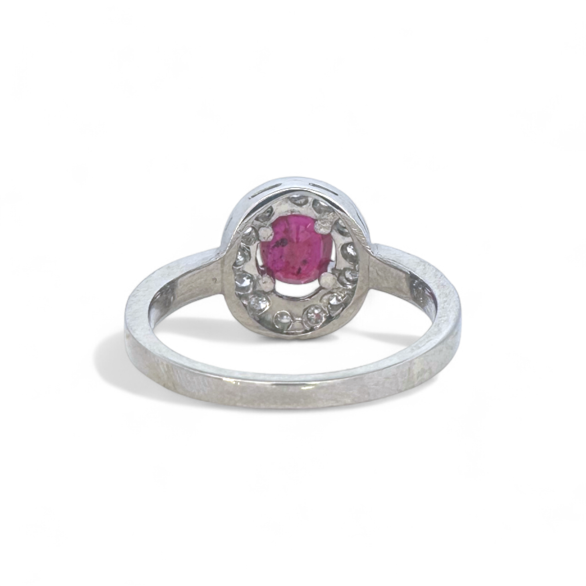 Anillo Solitario Rubí Halo Diamantes en platino