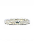Anillo Argolla con Diamantes Intercalados Oro Blanco 18K