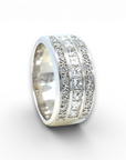 Anillo cintillo de diamantes Princess y brillantes en oro blanco 18K