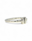 Anillo Diseño T oro blanco 18K
