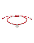 Pulsera ajustable ClaraJoyas de cuentas Miyuki rojas y detalles plateados con medalla de San Benito