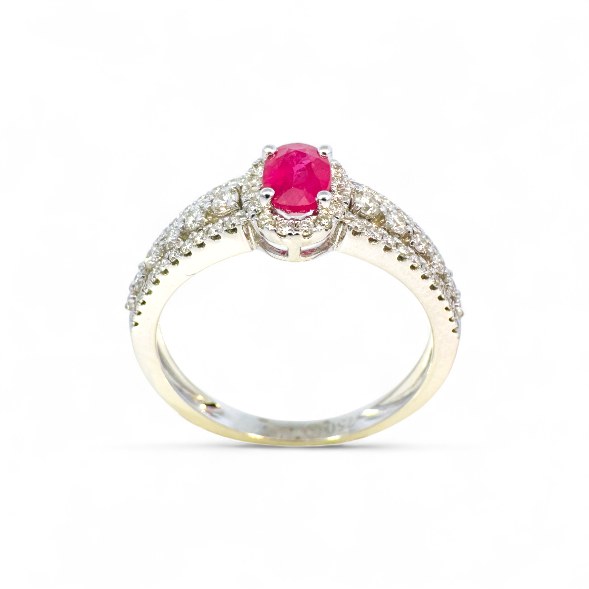 Anillo Solitario rubí y banda de brillantes