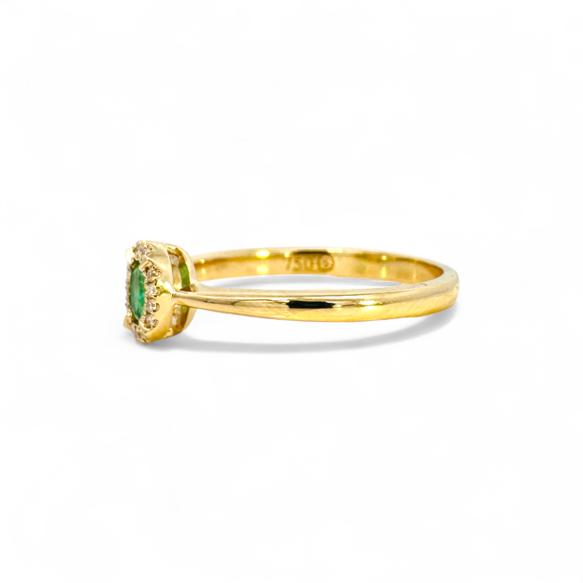 Anillo Solitario Esmeralda Oval halo brillantes oro 18K