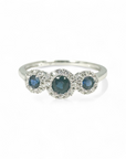 Anillo Tricillo de Zafiro con halo de diamantes
