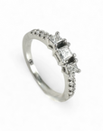 Anillo Tricillo Diamantes Princess central 0,22 Ct en Platino hecho a mano