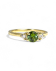 Anillo Solitario Turmalina Verde y Brillantes Gold