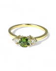 Anillo Solitario Turmalina Verde y Brillantes Gold