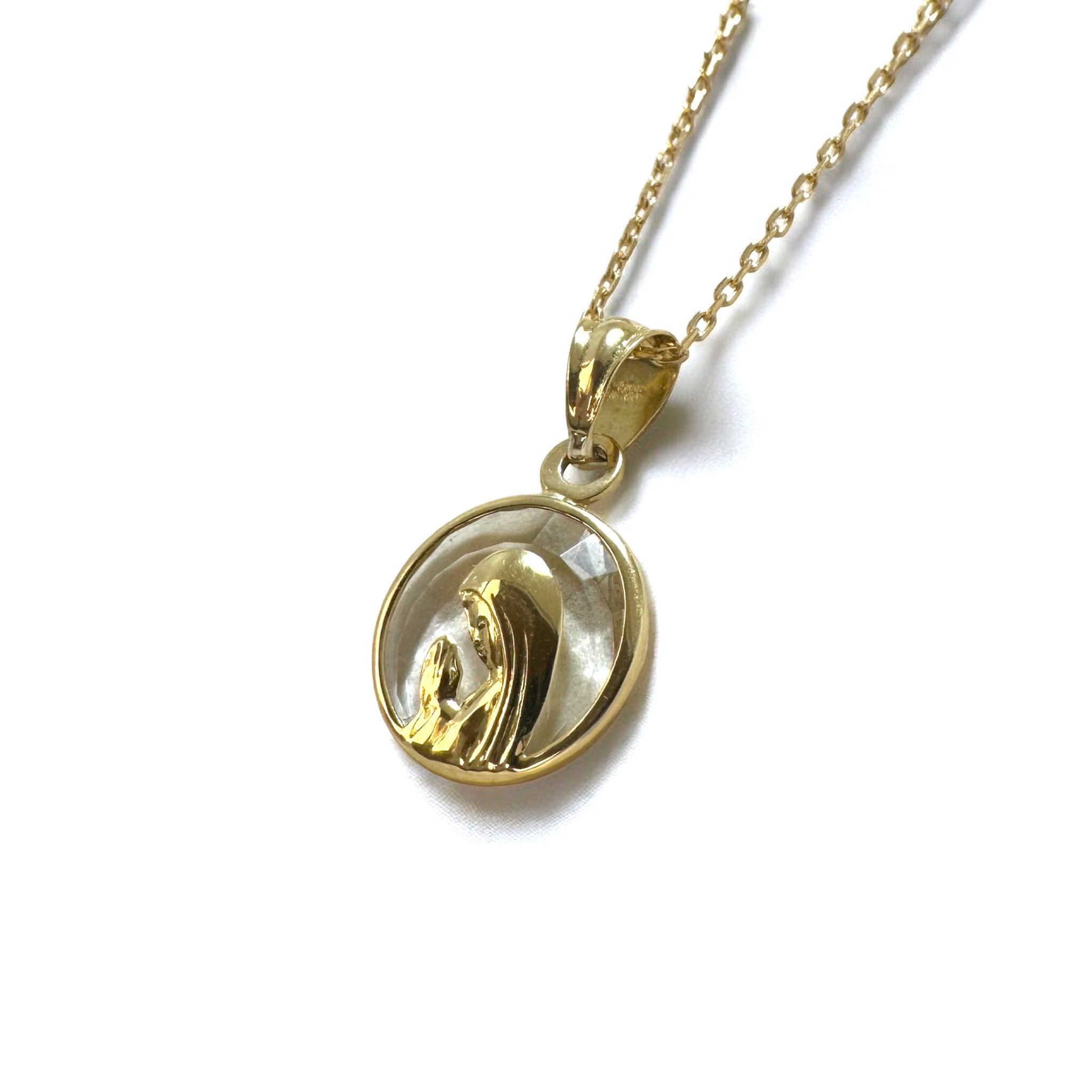 Medalla Virgen Orando Redonda Cristal Oro 18K 12mm