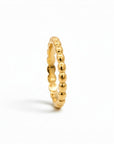 Anillo Sophia Schneider Joyas de plata 925 enchapado en oro 18K con diseño de bolitas planas en perfil